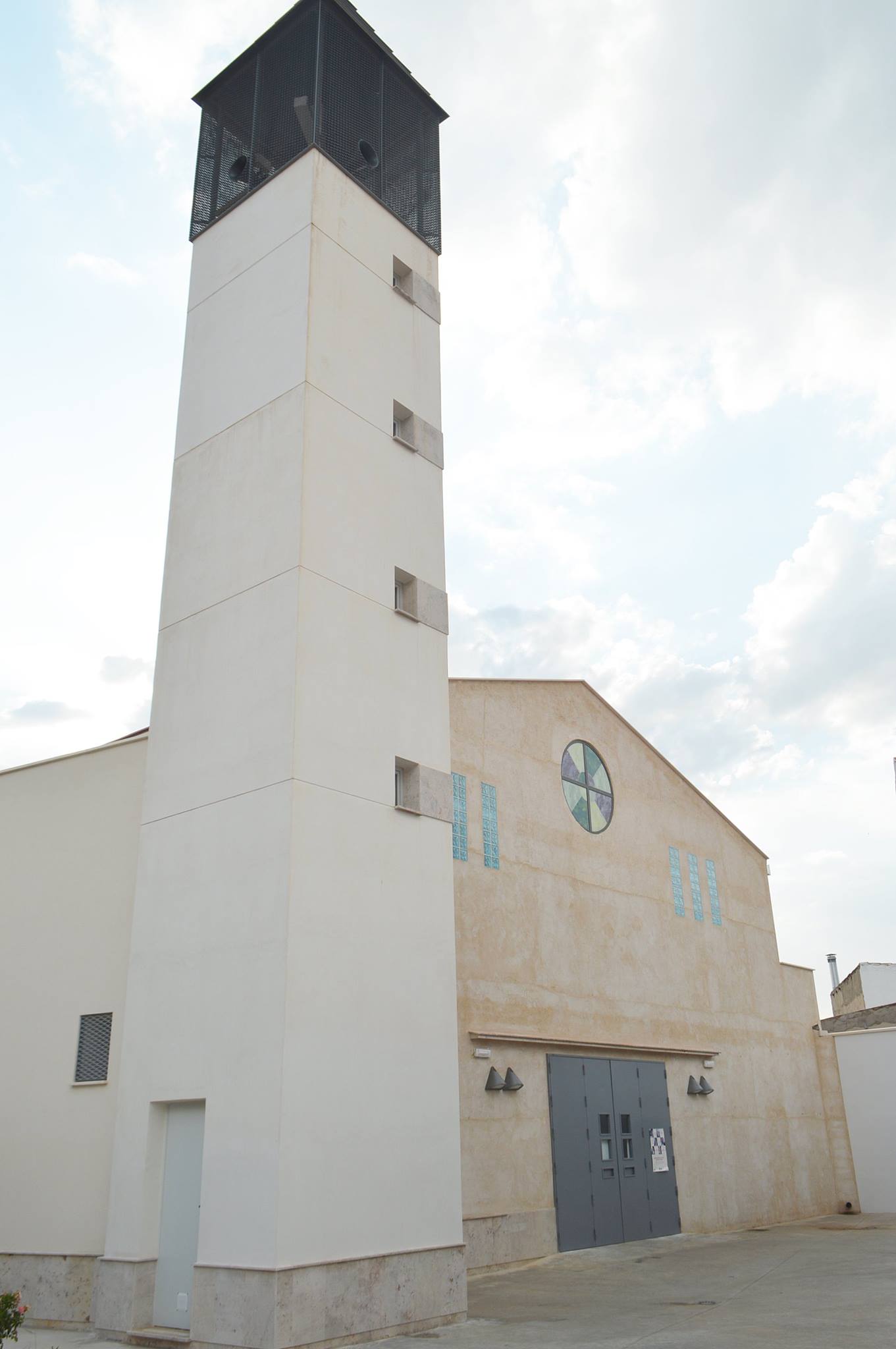 PARROQUIA NUESTRA SEÑORA DE LOS ÁNGELES