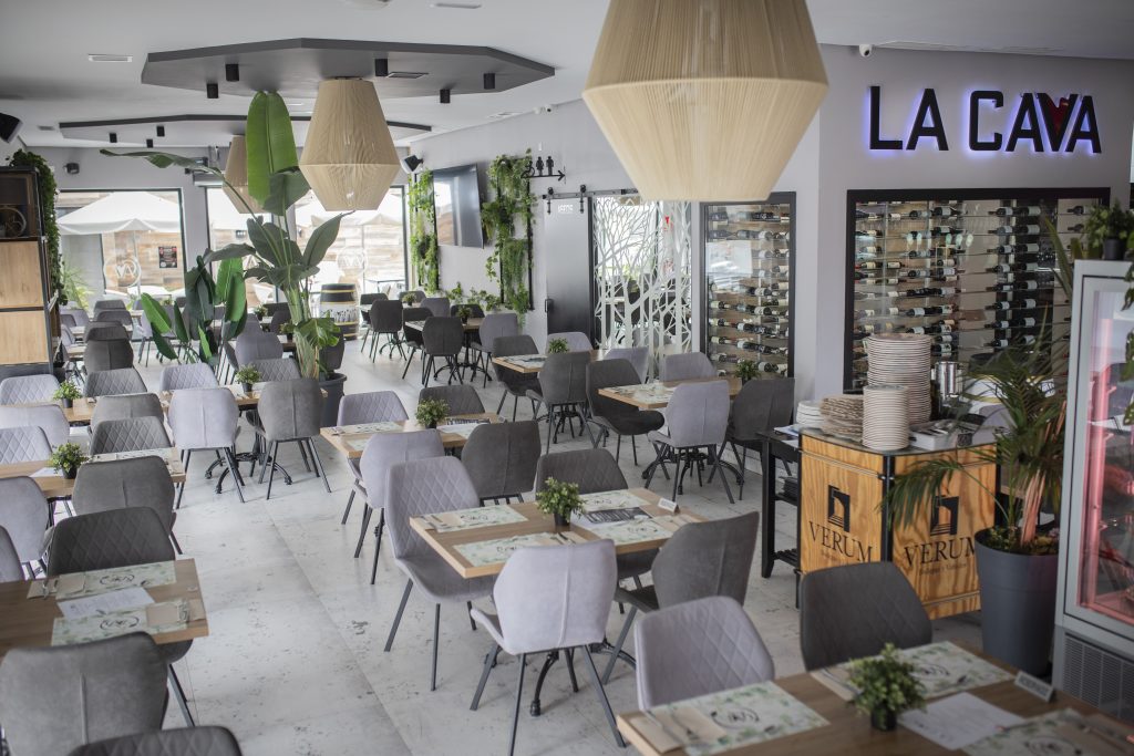 Restaurante-La-Cava-interior